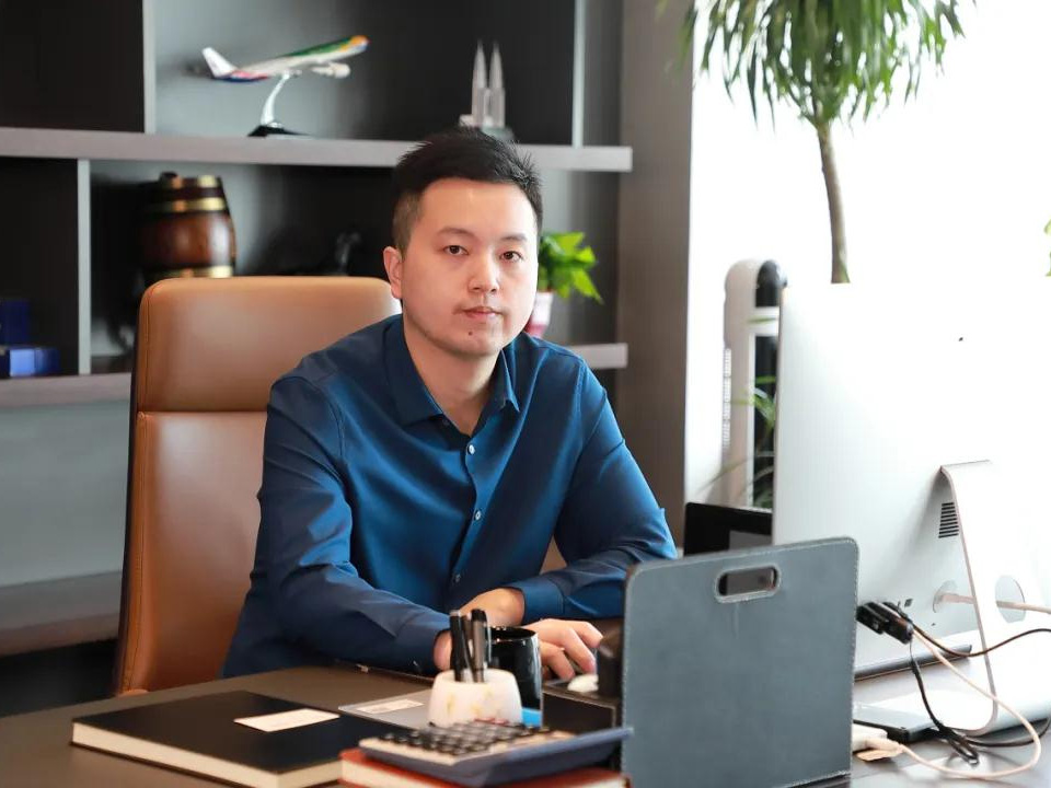 鹽商人物第19期丨專訪宏順建設(shè)總經(jīng)理蔣林：建精品工程，樹時代豐碑